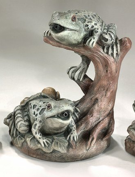 Garden Frogs Plumped Water Feature Statue Two Spouts Cement